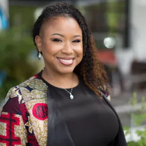 Dr. mahkada Taylor