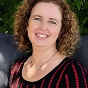 Amber Teubert, LMHC, LPC, LCPC, LPCC, NCC, CCMHC, BC-TMH, Licensed Mental Health Counselor in Dubuque, IA 52001