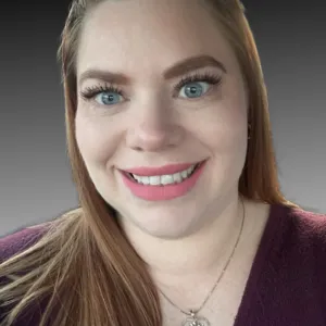 Kimberly De La Vega, Masters in Clinical Psychology, Licensed Marriage & Family Therapist  in California 