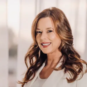 Dr. aimee Harris