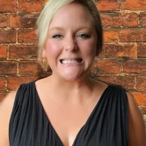 Stephanie Dunn