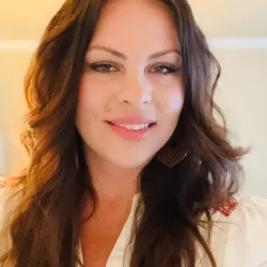 Anastasia Fox, LMFT, CST, Marriage & Family Therapist in Issaquah, WA 