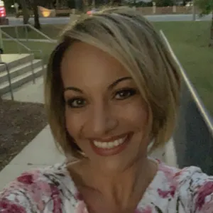 Julie Johnson, LCSW-QS, ACSW, Licensed Clinical Social Worker in Orange Park, FL 