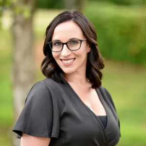 Alicia Cook