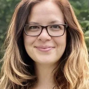 Bella Oshry, LF61045020, Licensed Marriage & Family Therapist in Redmond, WA 