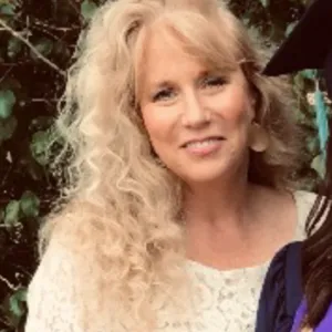 Gretchen Natale