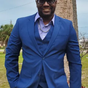 Raymond Stephens
