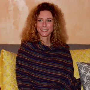 Karina Ray, Licensed Mental Health Therapist, Art Therapist  in Washington 