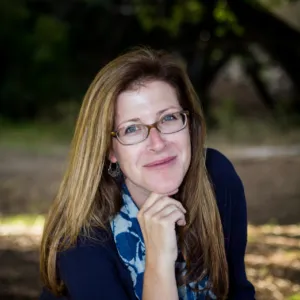 Luisa Lowe, LCSW, Licensed Clinical Social Worker in San Pedro, CA 