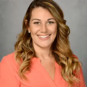 Nikki Schreckinger