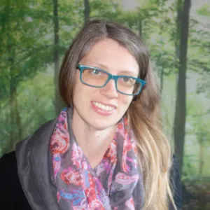 Larissa Hul-Galasek, MA, LMFT126063, Creative Art Therapist  in California 