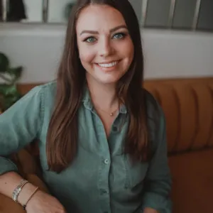 Kelsey Barbieri, LCSW, Licensed Clinical Social Worker in ,  