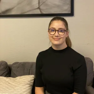 Sarah Holesha