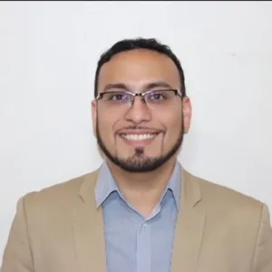 Fonzy Trevino, MSW, QMHP, Therapist in Chicago, IL 