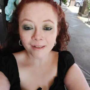 Jameline Lofing