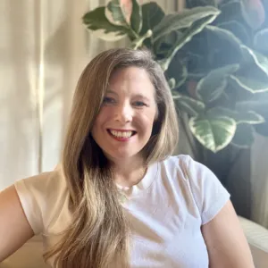 Amy Bicknell, LCSW, Clinical Social Worker  in Chicago, IL 60657