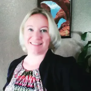 Stephanie Maxfield