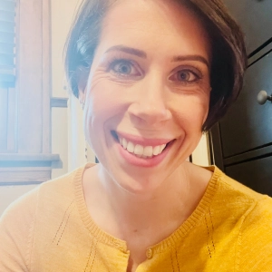 Holli Engelhart, MSW, LICSW, Licensed Clinical Social Worker in Edina, MN 55439