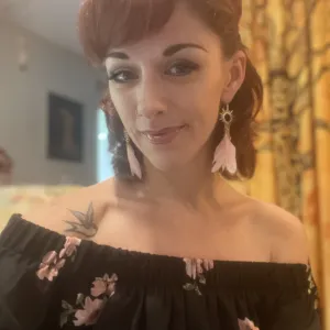 Rebecca OQuinn, LCMHCA, NCC, Psychotherapist in Asheville, NC 