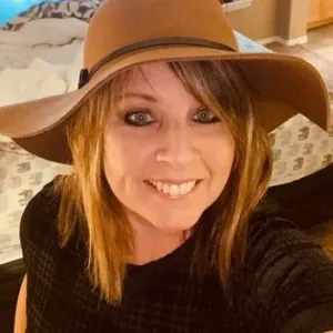 Michelle Sundquist