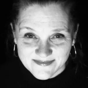 Sara Earl