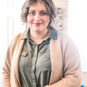 Demi Roselle (Perspectives Therapy Services), LLPC, Licensed Professional Counselor in Highland, MI 