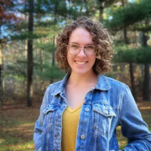 Kari Fillian, LICSW, RYT 200, CCTP, Licensed Clinical Social Worker in Plymouth, MA 