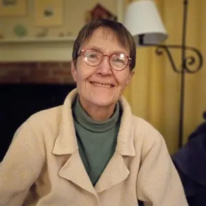 Claudia Benoit