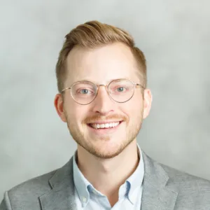 Dr. elliott Devore