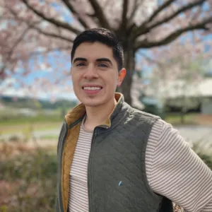 Julian Chavez-Gamez, LICSW, Clinical Social Worker   in Washington 