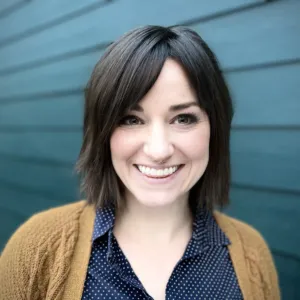 Jessica Woods-McFarland, MA, LMHCA, Licensed Professional Counselor Associate in Vancouver, WA 