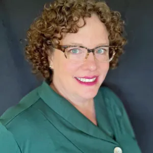 Lori L. cangilla