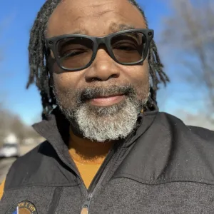 Clifton Burns jr