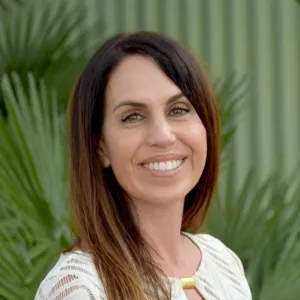 Nicole Botaitis