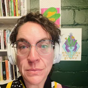Birch Snogles, MA, LMFT, CST, Licensed Marriage & Family Therapist in Ann Arbor, MI 48103