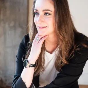 Julia Tehovnik