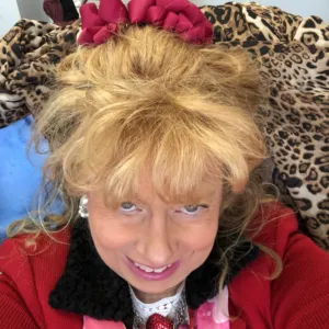 Amy Holland