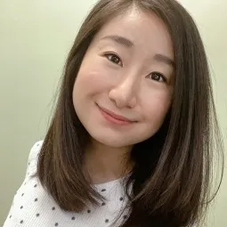 Sara Heidbreder (小川 沙羅）, LCPC, BC-DMT, GLCMA, Psychotherapist in Chicago, IL 