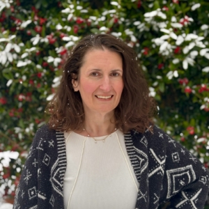 Beth Manns, MSW, LCSW, Psychotherapist in Apex, NC 
