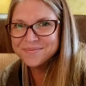 Sarah Reynertson, LCPC, Licensed Professional Clinical Counselor in Clarendon Hills, IL 