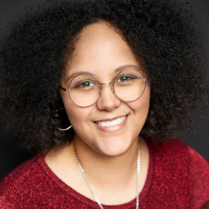 Lyrra Isanberg, MSMFT, ALMFT, Associate Marriage & Family Therapist in Chicago, IL 