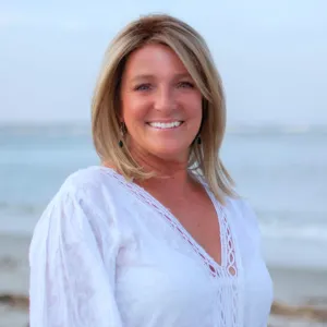 Lisa Barnes