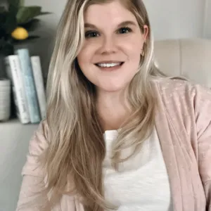 Julia Poole