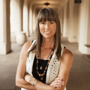 Laura Carr