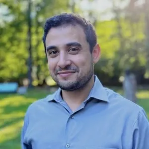 Dr. uri Krakauer