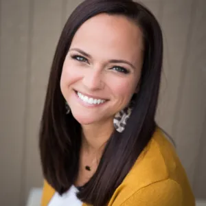 Candace Holloman