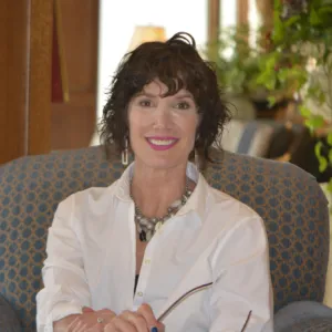Toni Shelow