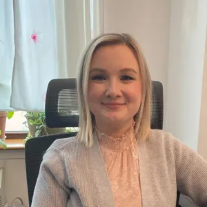 Nellya Akilova, MSW, Licensed Clinical Social Worker 