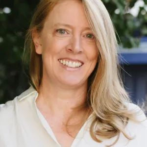 Holly Evans