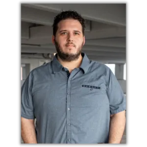 Leonardo Aguilar